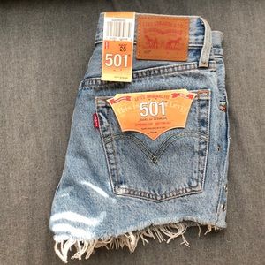 Levi’s 501 shorts